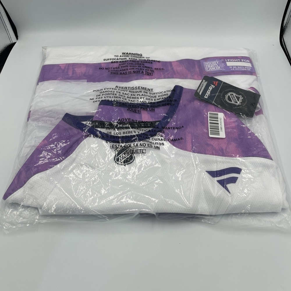 Calgary Flames Fanatics Hockey Fights Cancer Purple Jersey Men's Size Medium New - Picture 4 of 5